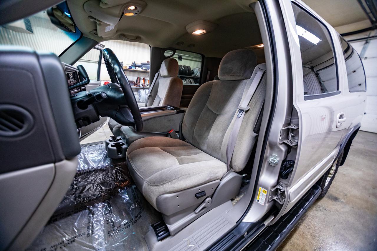 2006 GMC Yukon XL 2500 4x4 SLE PSeat Red Deer AB