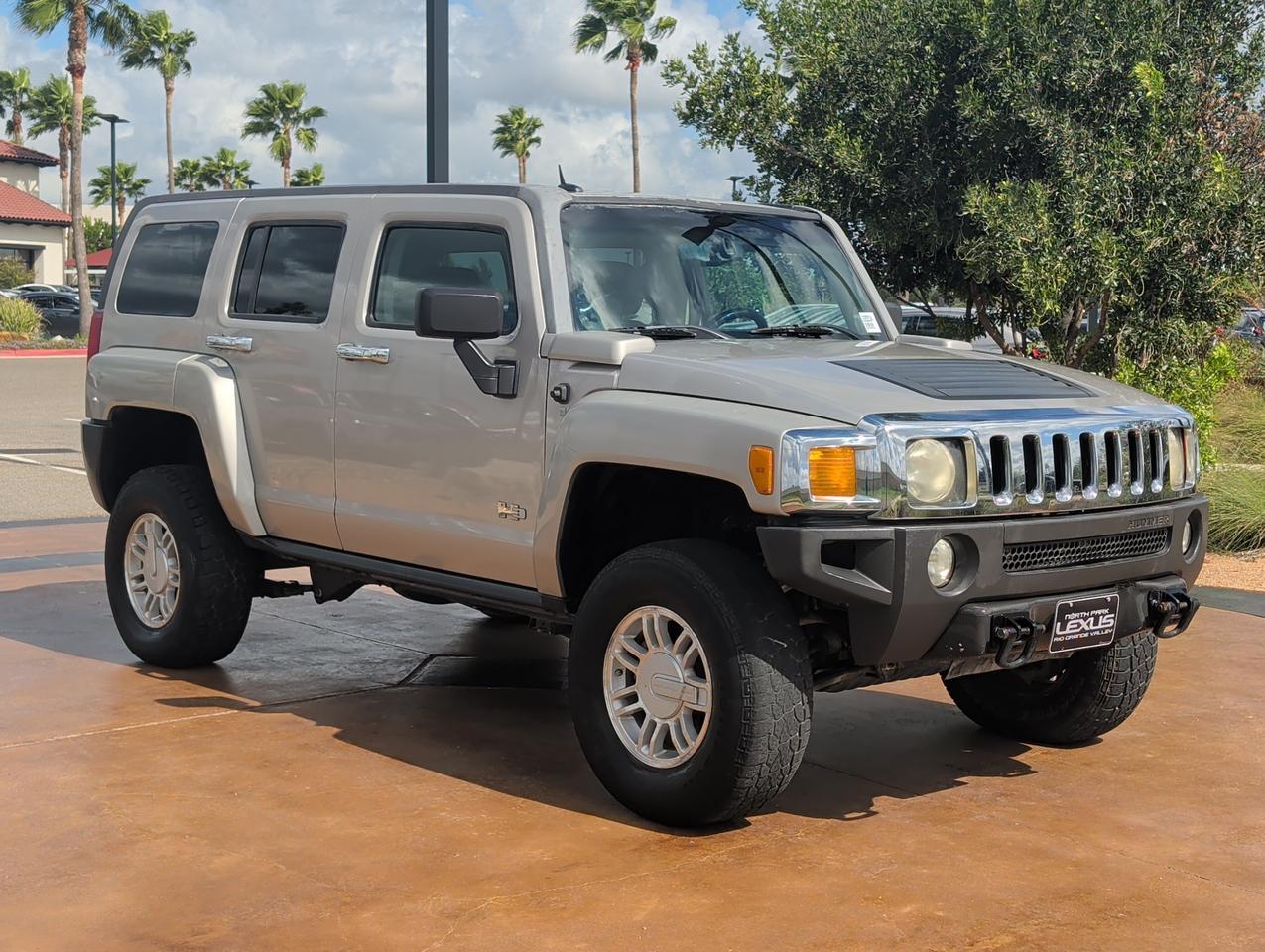 2006 HUMMER H3 Base