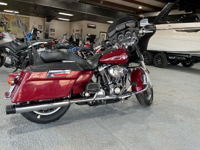 2006 Harley-Davidson Ultra Classic Electra Glide BASE