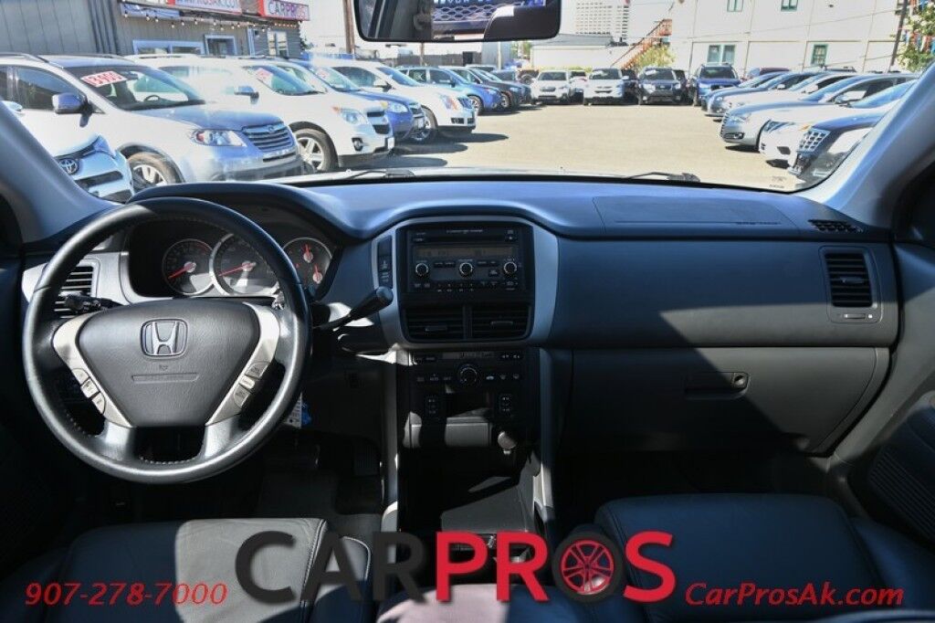 2006 Honda Pilot EX-L - 4X4 - 3.5L V6 - Heated Leather Seats - Power Driver's Seat - Sunroof - 3rd Row - Seats 8 - Air Conditioning Anchorage AK
