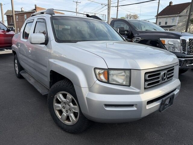2006 Honda Ridgeline RTL with MOONROOF & NAVI