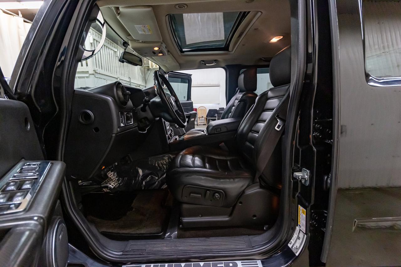 2006 Hummer H2 SUT 4x4 Luxury Edition Leather Roof BCam Red Deer AB