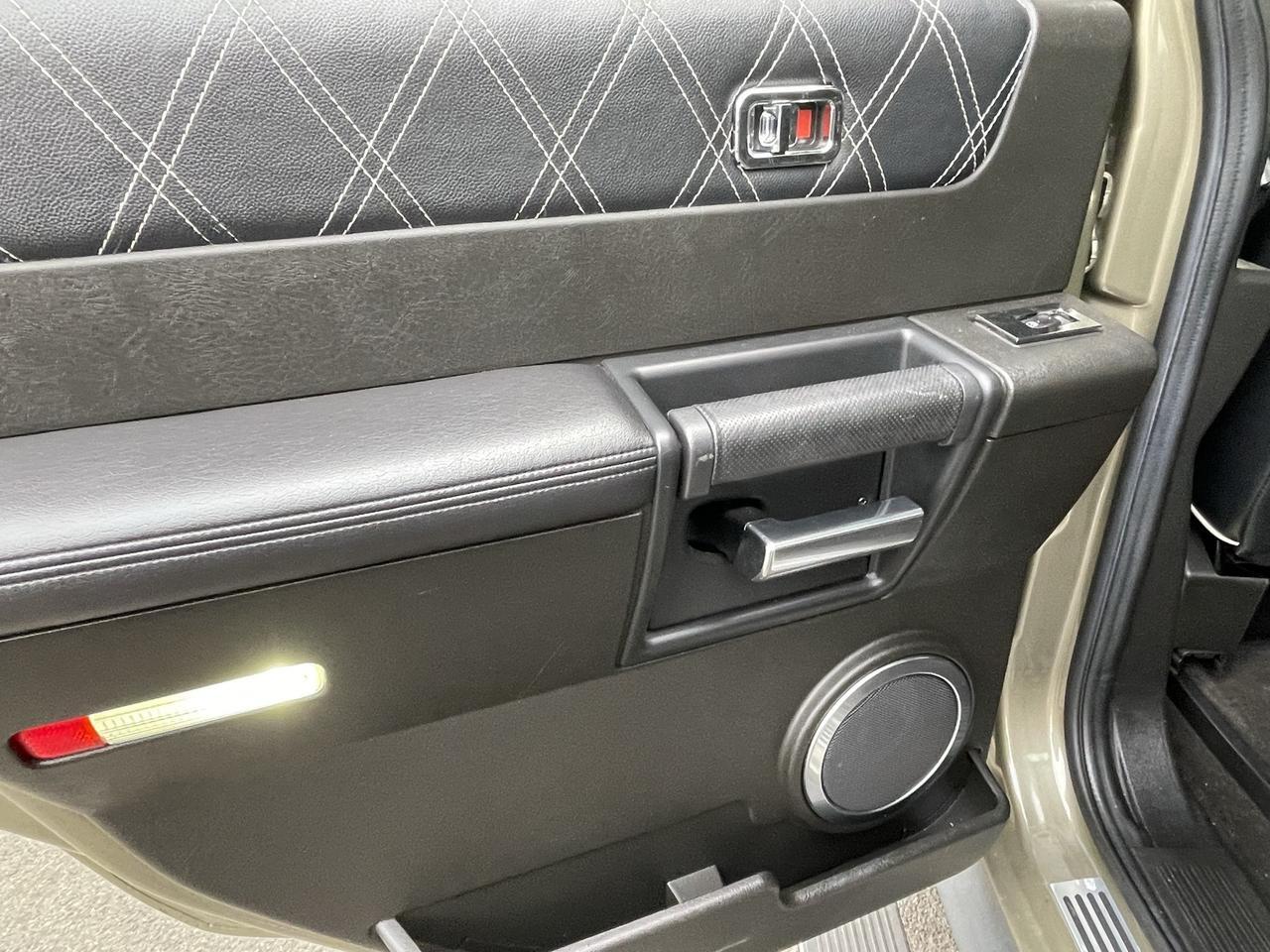 2006 Hummer H2 SUT Base Alexandria VA