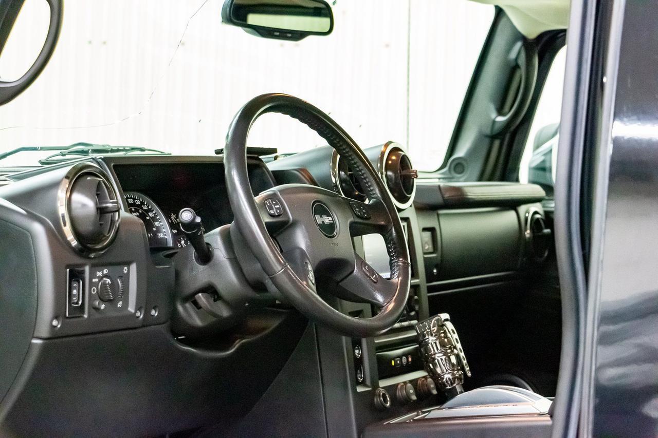 2006 Hummer H2 SUT Luxury Edition Leather Roof Red Deer AB