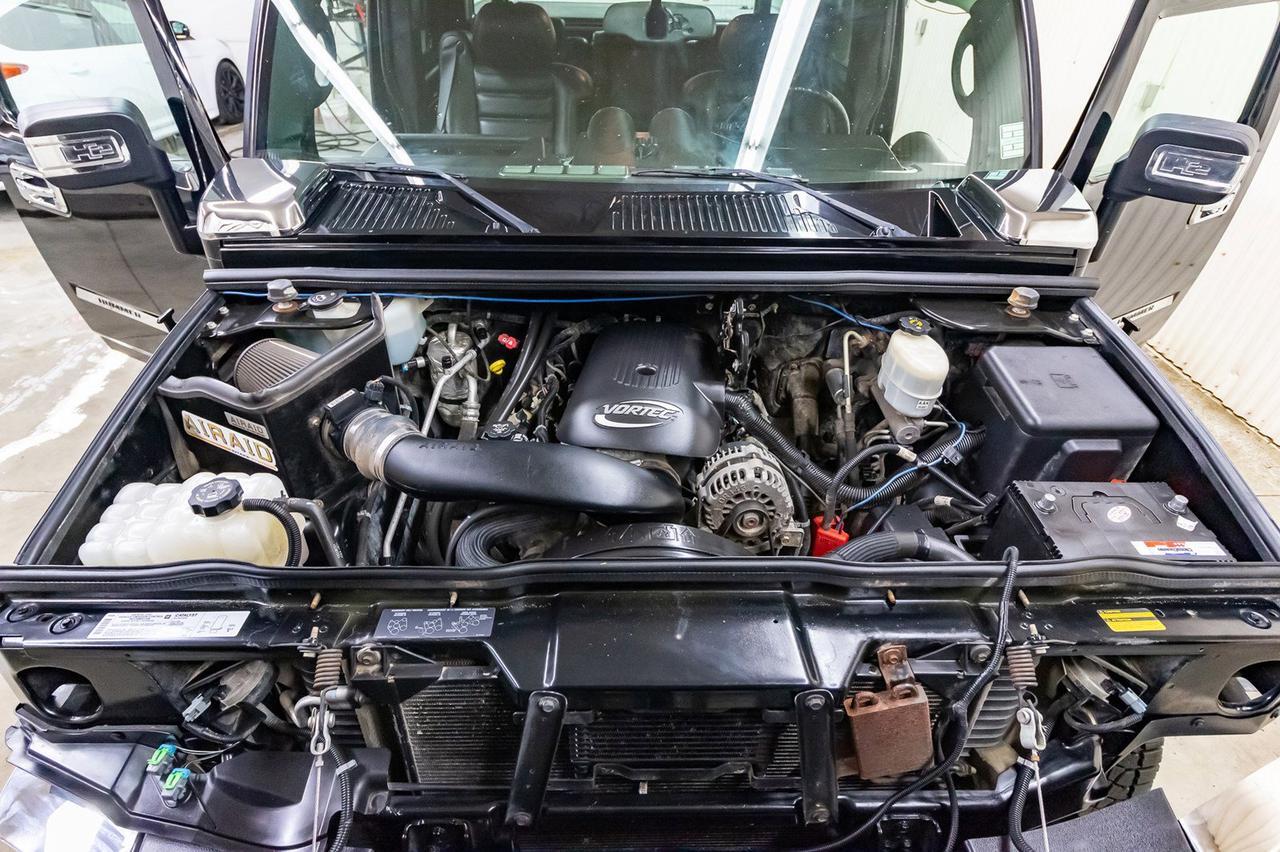 2006 Hummer H2 SUT Luxury Edition Leather Roof Red Deer AB