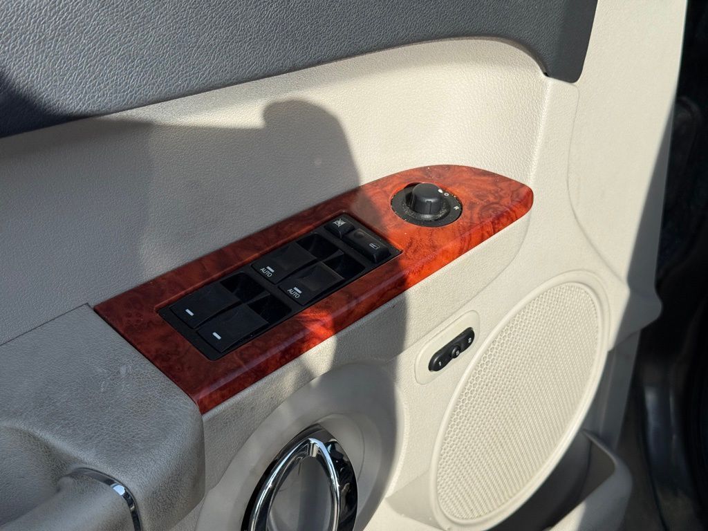 2006 Jeep Commander Limited Crestwood KY