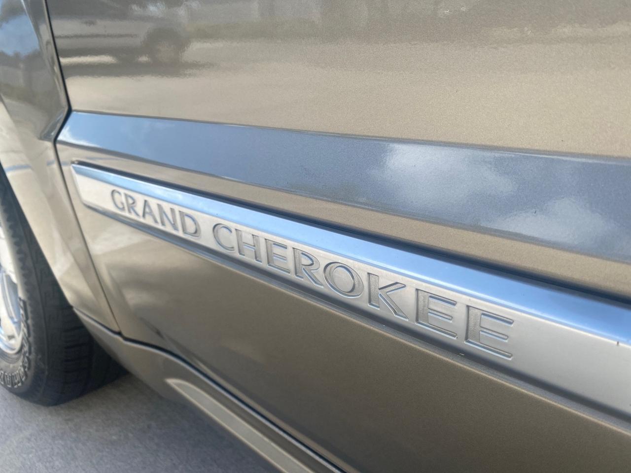 2006 Jeep Grand Cherokee Overland LOW MILES 57,372 1 OWNER 4WD Pompano Beach FL