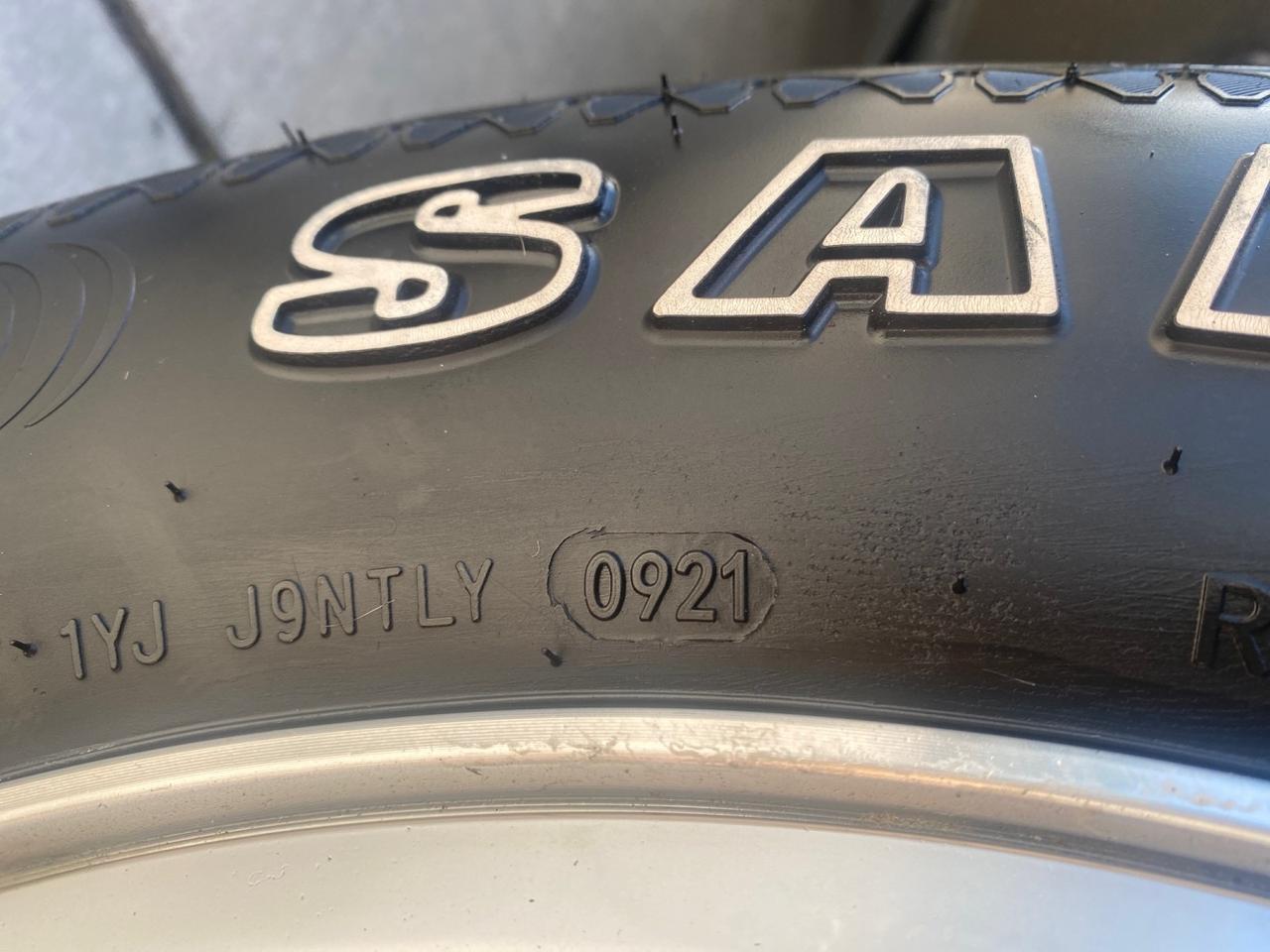 2006 Jeep Grand Cherokee Overland LOW MILES 57,372 1 OWNER 4WD Pompano Beach FL