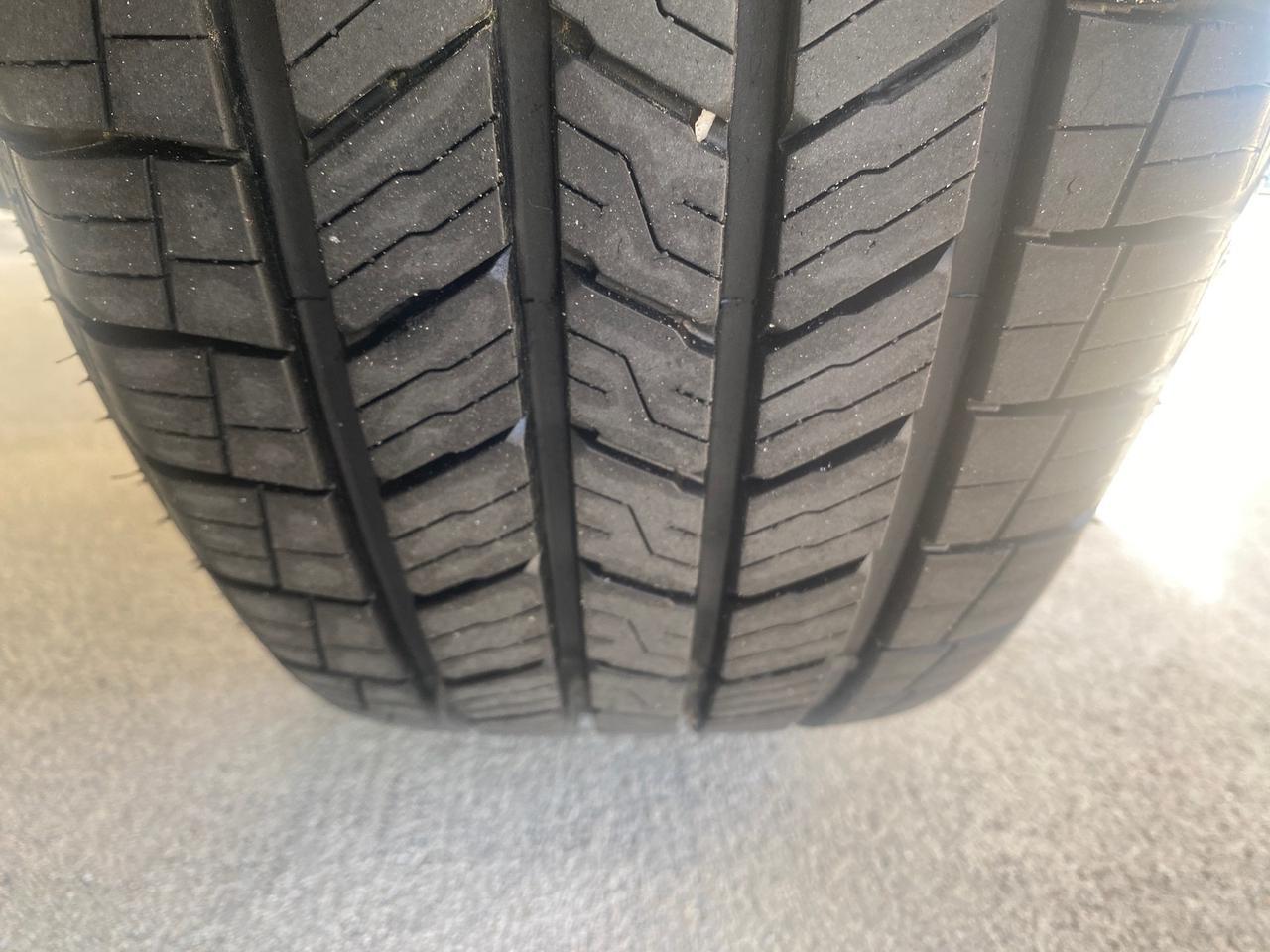 2006 Jeep Grand Cherokee Overland LOW MILES 57,372 1 OWNER 4WD Pompano Beach FL