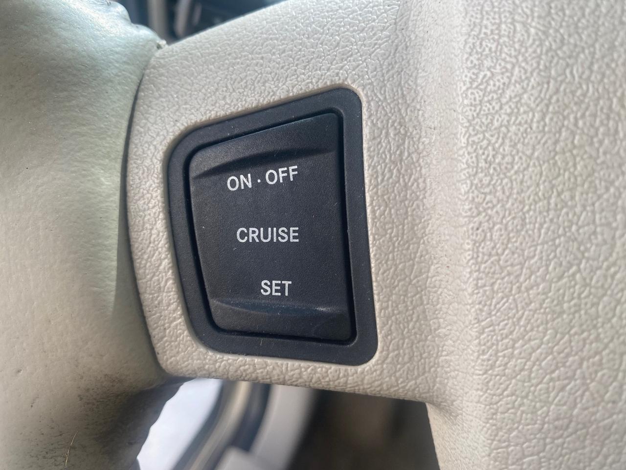 2006 Jeep Grand Cherokee Overland LOW MILES 57,372 1 OWNER 4WD Pompano Beach FL