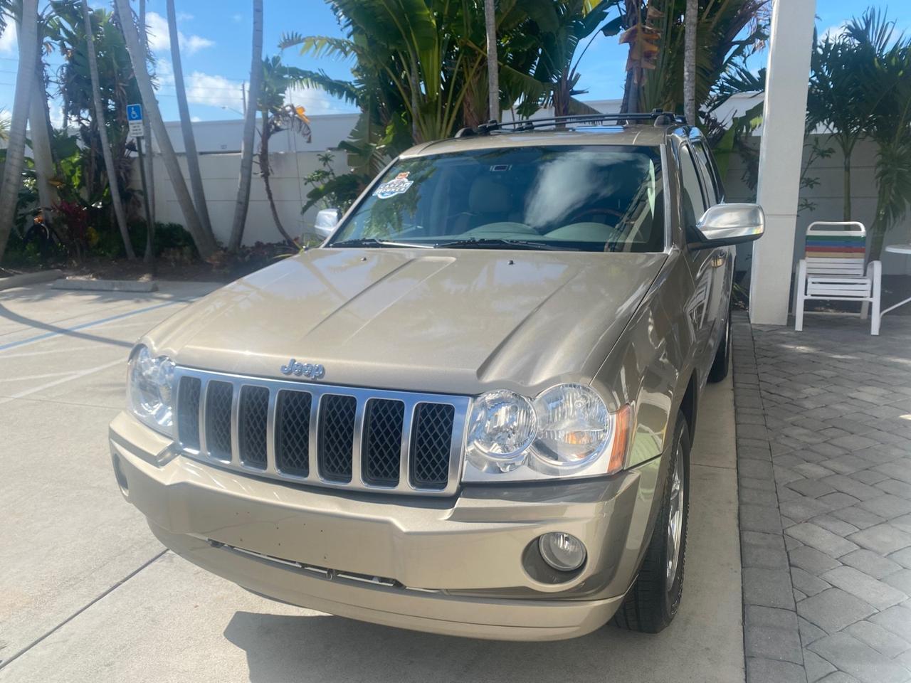 2006 Jeep Grand Cherokee Overland LOW MILES 57,372 1 OWNER 4WD Pompano Beach FL