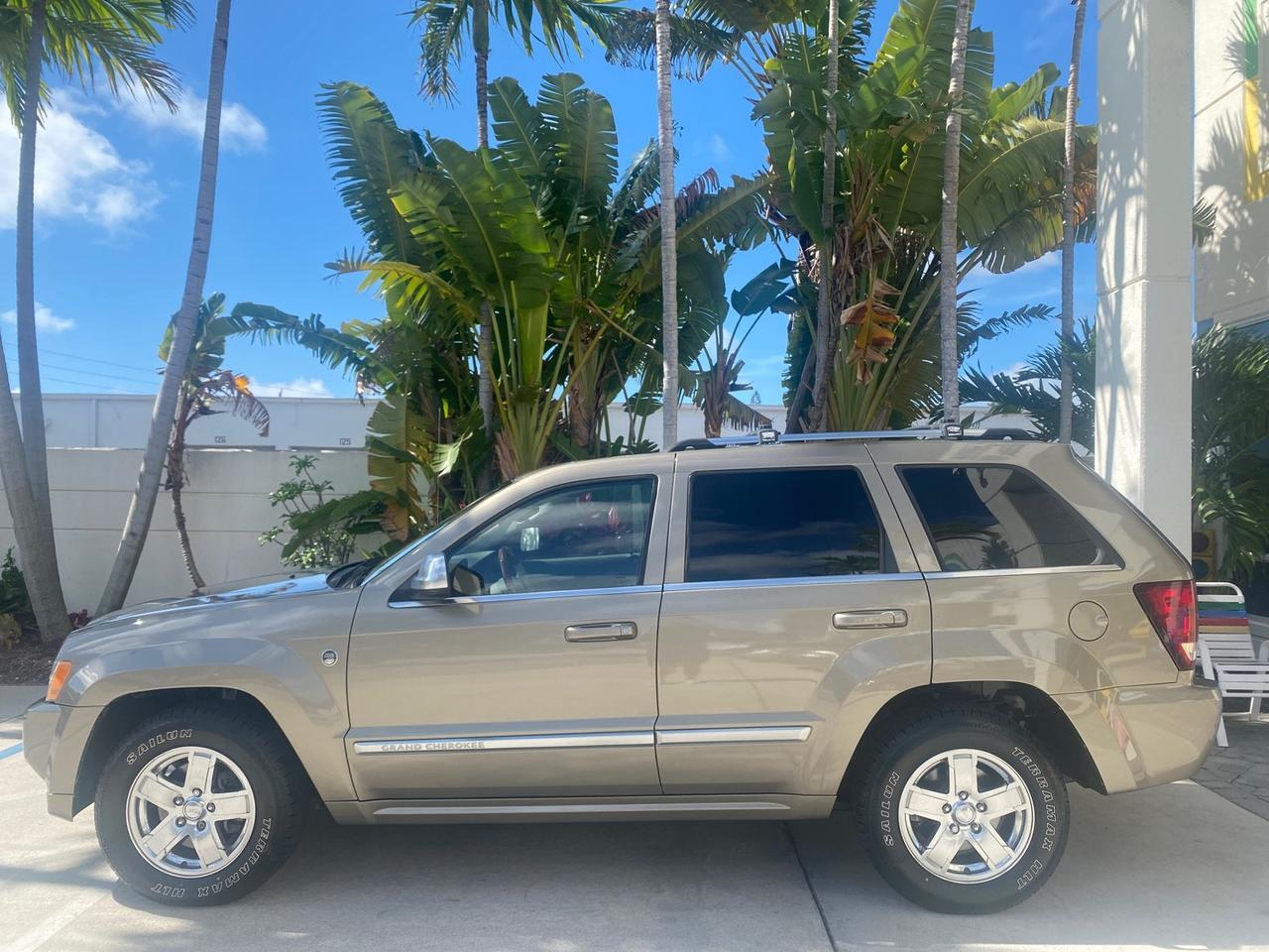 2006 Jeep Grand Cherokee Overland LOW MILES 57,372 1 OWNER 4WD Pompano Beach FL