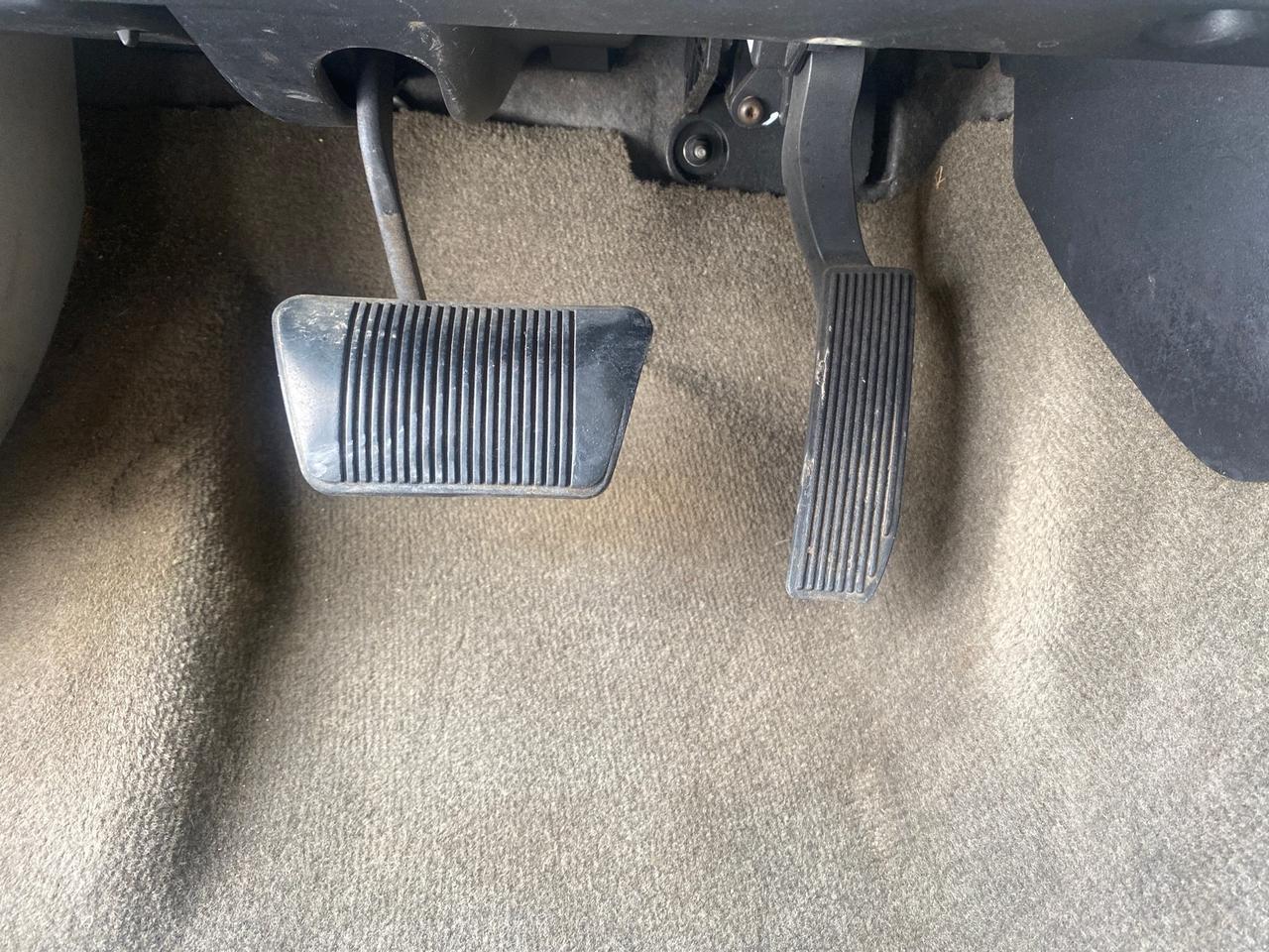 2006 Jeep Grand Cherokee Overland LOW MILES 57,372 1 OWNER 4WD Pompano Beach FL