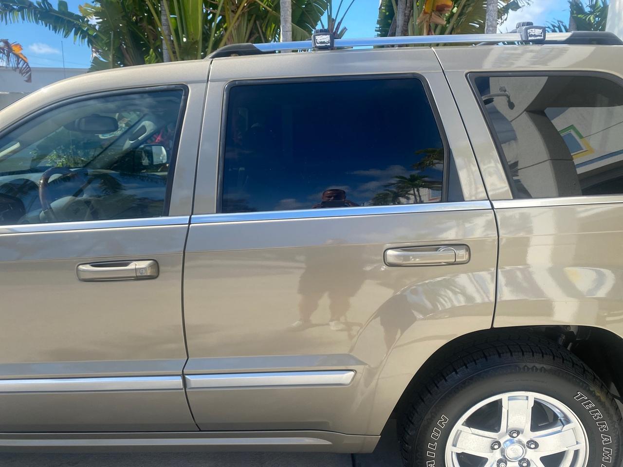 2006 Jeep Grand Cherokee Overland LOW MILES 57,372 1 OWNER 4WD Pompano Beach FL