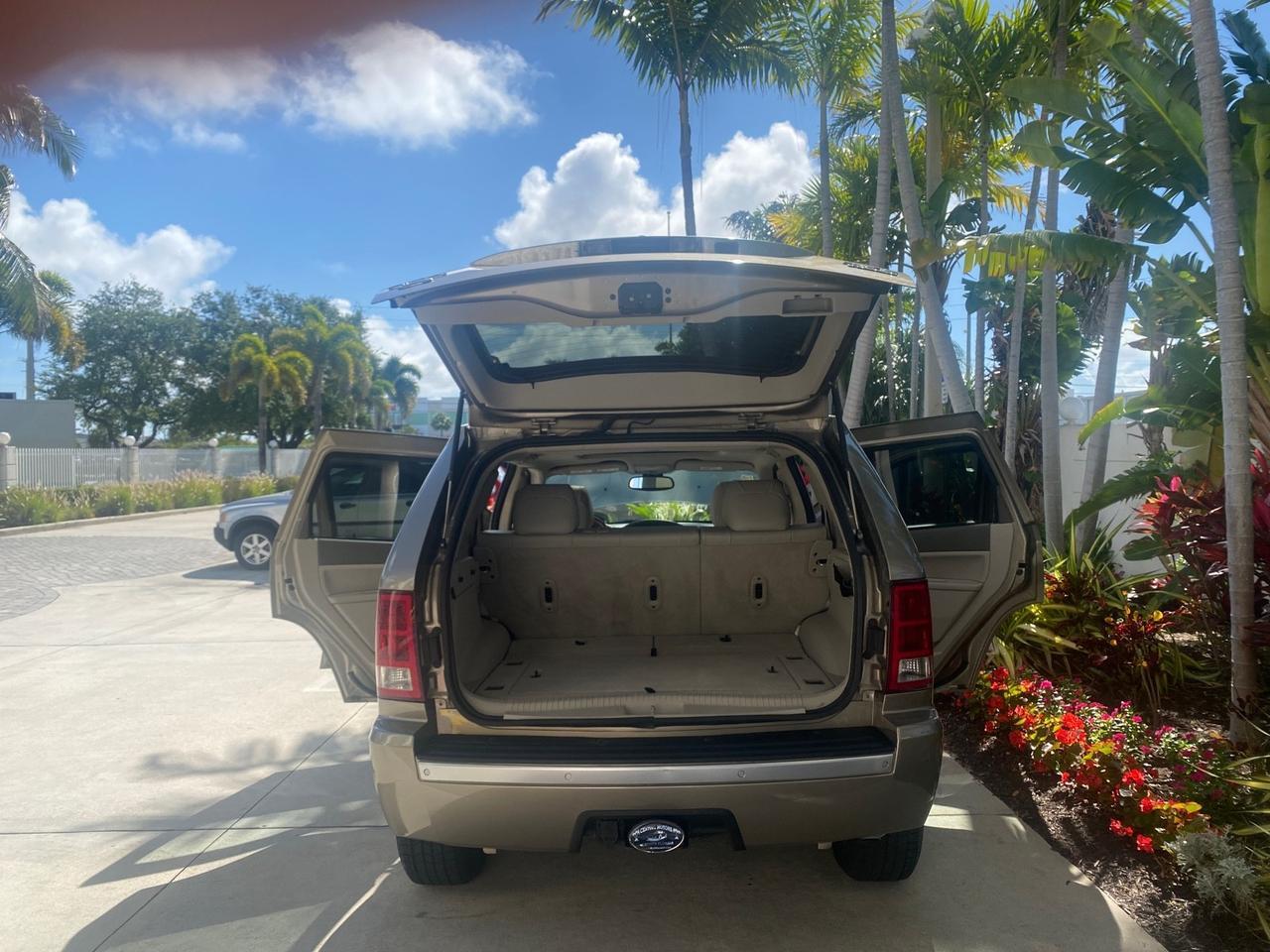2006 Jeep Grand Cherokee Overland LOW MILES 57,372 1 OWNER 4WD Pompano Beach FL