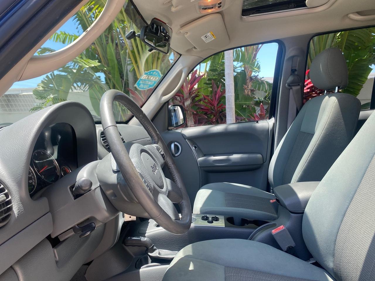 2006 Jeep Liberty 4WD Limited LOW MILES 75410 Pompano Beach FL
