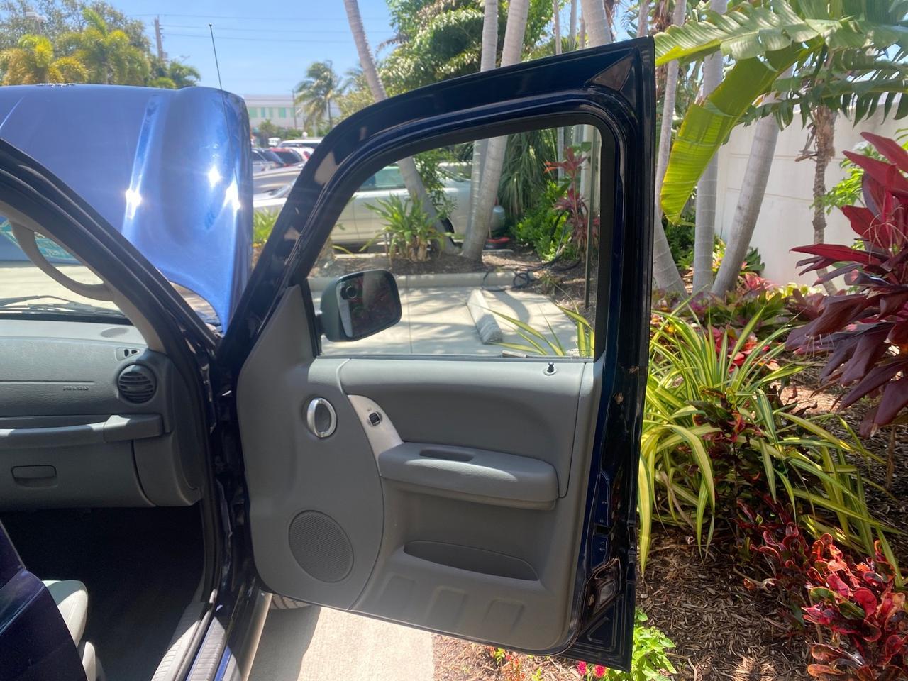2006 Jeep Liberty 4WD Limited LOW MILES 75410 Pompano Beach FL