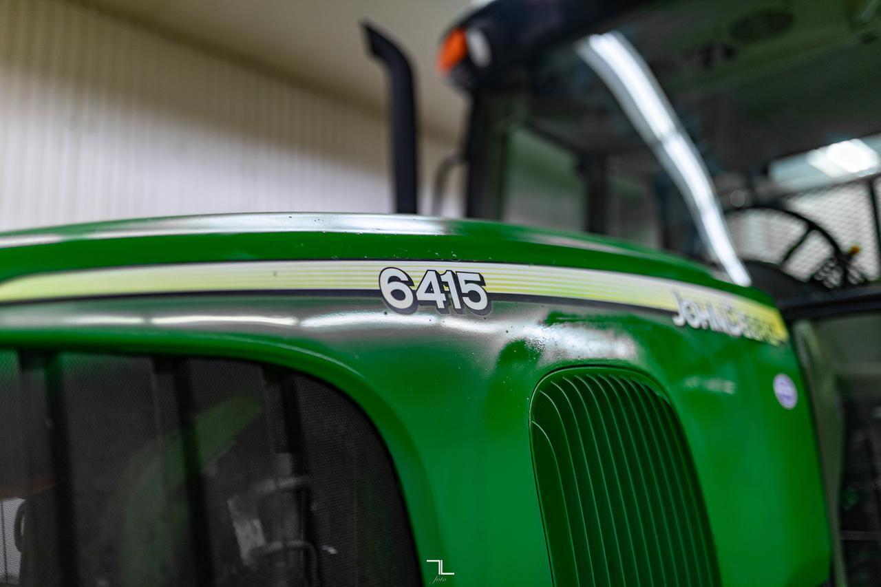 2006 John Deere 6415 4WD Tractor Diesel Red Deer AB