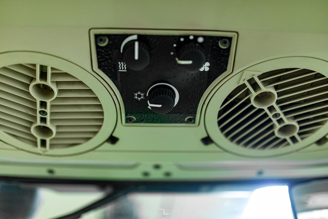 2006 John Deere 6415 4WD Tractor Diesel Red Deer AB