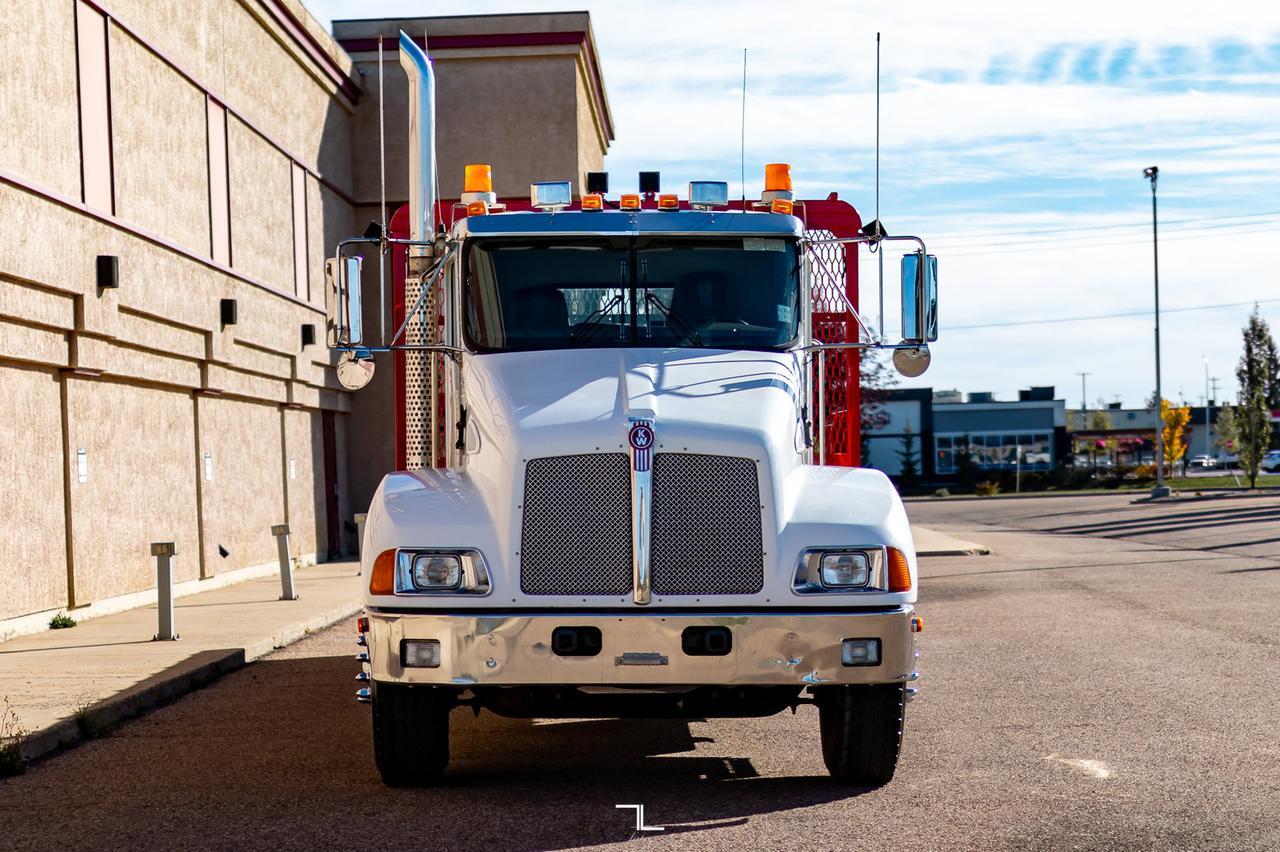 2006 Kenworth T-300 Regular Cab Flat Deck CAT Diesel Red Deer AB