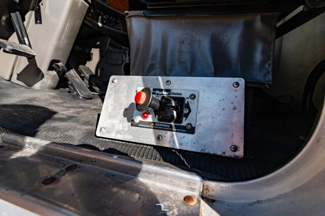 2006 Kenworth T-300 Regular Cab Flat Deck CAT Diesel Red Deer AB