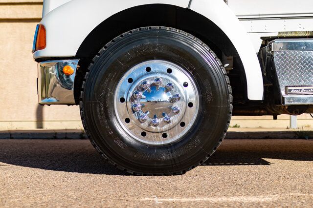 2006 Kenworth T-300 Regular Cab Flat Deck CAT Diesel Red Deer AB