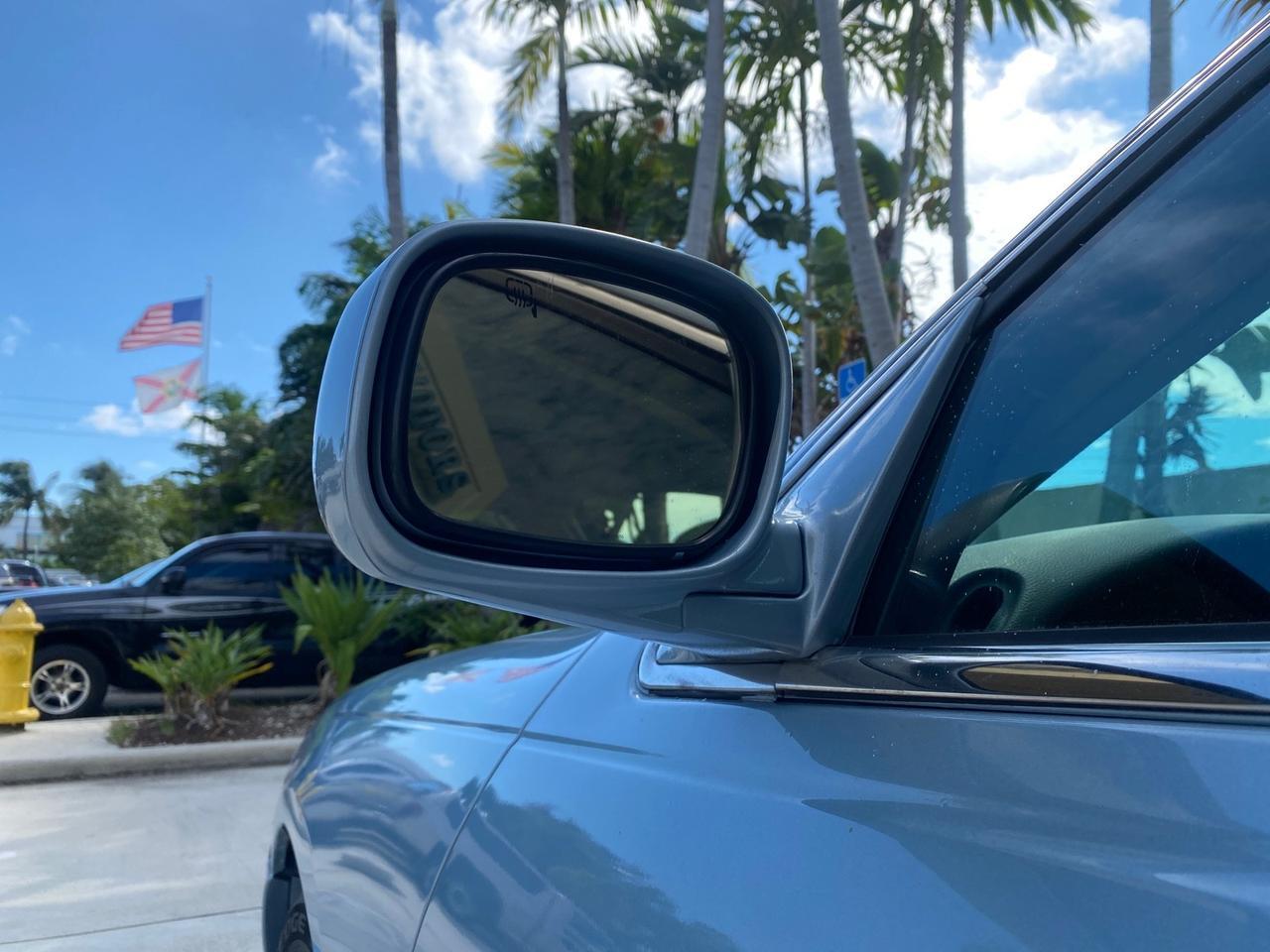 2006 Lincoln Town Car Signature LOW MILES 21,718 1 OWNER Pompano Beach FL