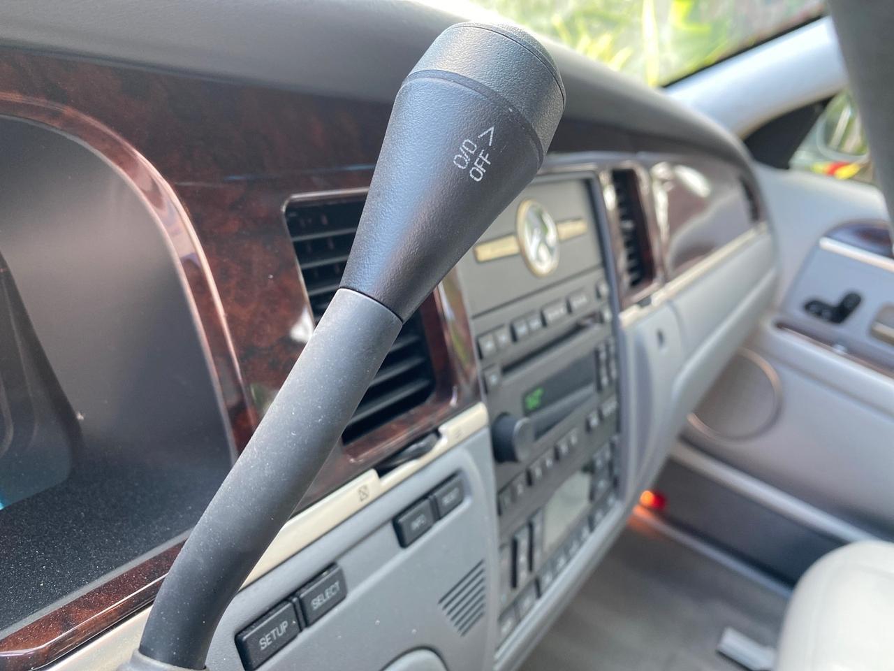 2006 Lincoln Town Car Signature LOW MILES 21,718 1 OWNER Pompano Beach FL