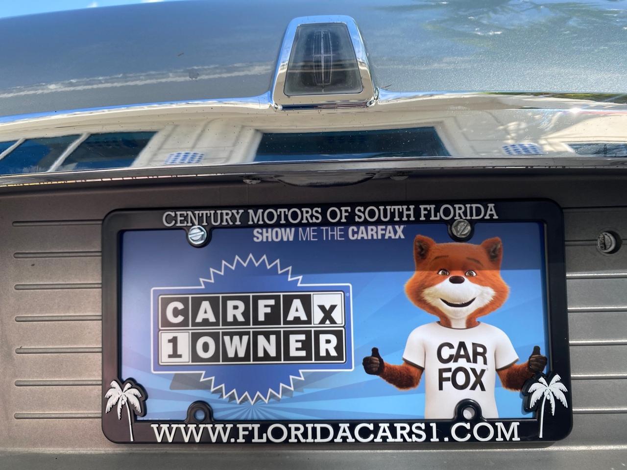 2006 Lincoln Town Car Signature LOW MILES 21,718 1 OWNER Pompano Beach FL