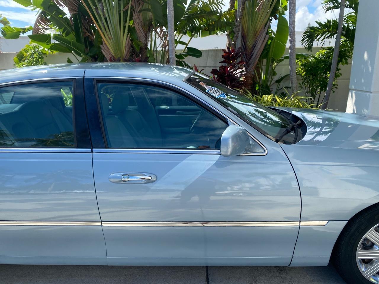 2006 Lincoln Town Car Signature LOW MILES 21,718 1 OWNER Pompano Beach FL