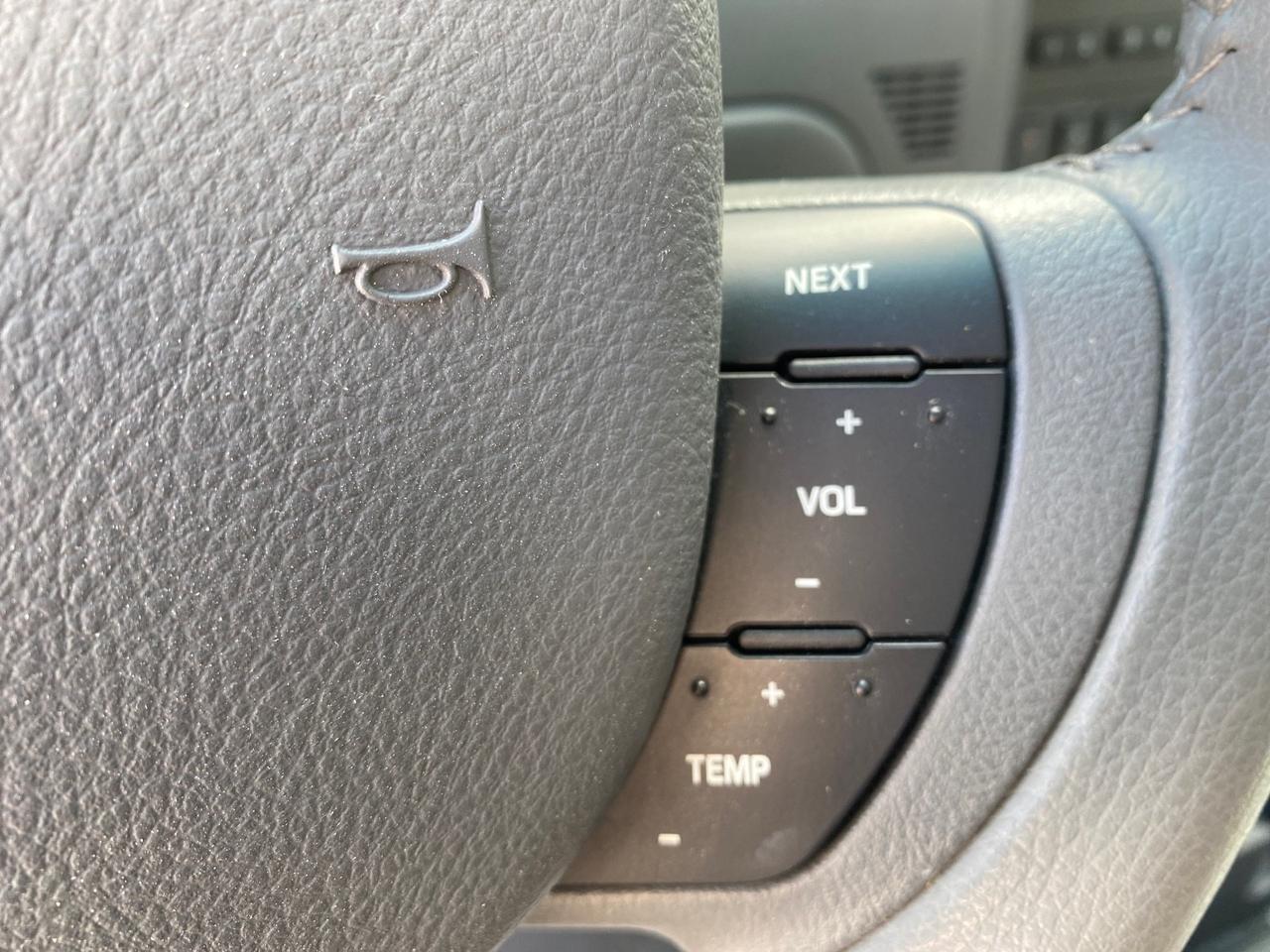 2006 Lincoln Town Car Signature LOW MILES 21,718 1 OWNER Pompano Beach FL