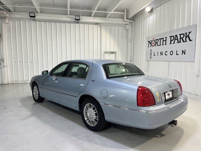 2006 Lincoln Town Car Signature Limited San Antonio TX