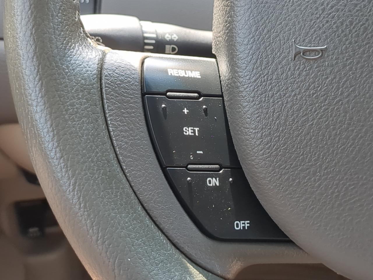 2006 Lincoln Town Car Signature Winder GA
