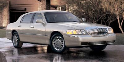 2006 Lincoln Town Car Signature Winder GA