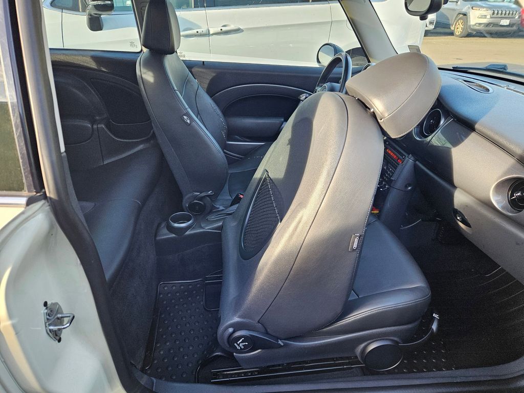 2006 MINI Cooper S Base Gresham OR