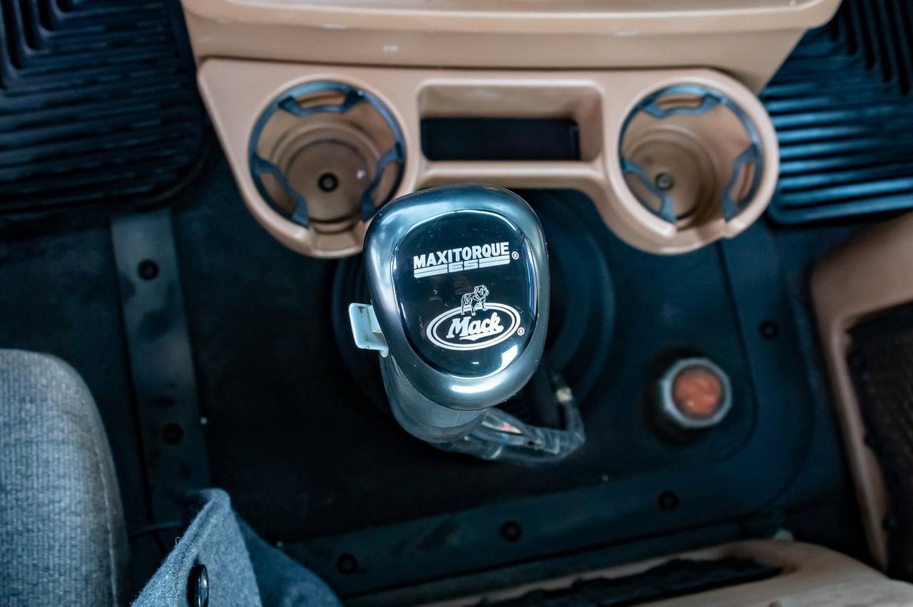 2006 Mack Granite CV713 Daycab & Chassis Heavy Spec Red Deer AB