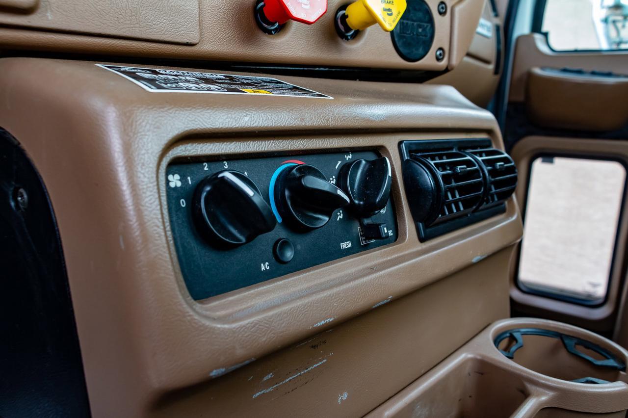 2006 Mack Granite CV713 Daycab & Chassis Heavy Spec Red Deer AB