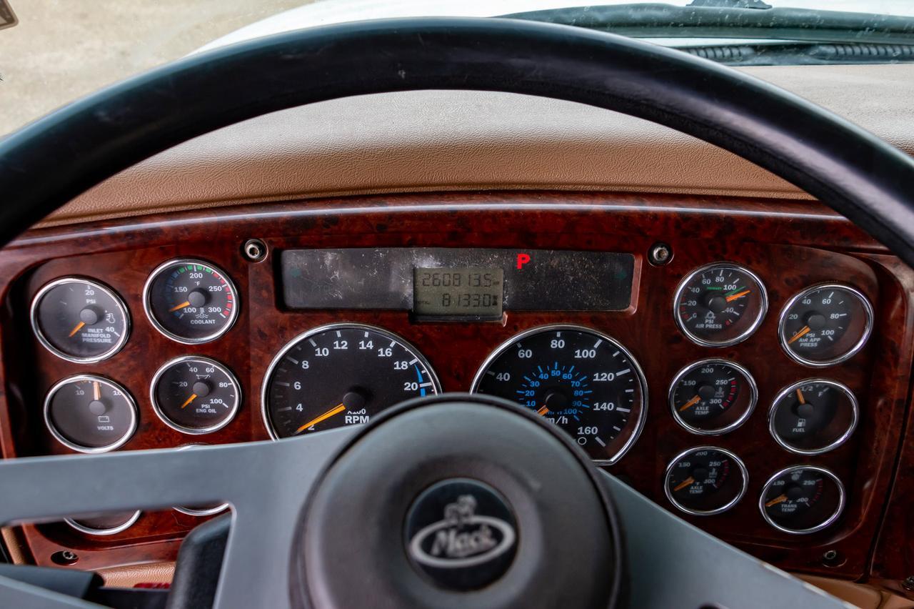 2006 Mack Granite CV713 Daycab & Chassis Heavy Spec Red Deer AB