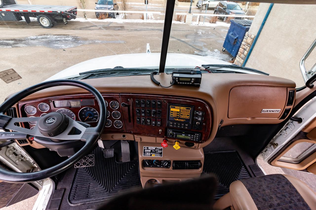 2006 Mack Granite CV713 Daycab & Chassis Heavy Spec Red Deer AB