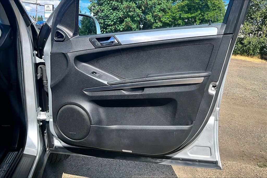 2006 Mercedes-Benz M-Class ML 350 OR
