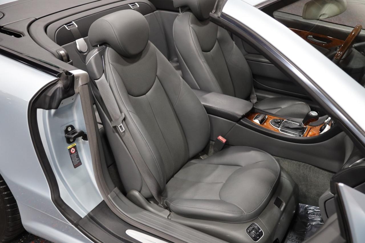 2006 Mercedes-Benz SL500 AMG Sport Pkg 2dr Convertible Skokie IL