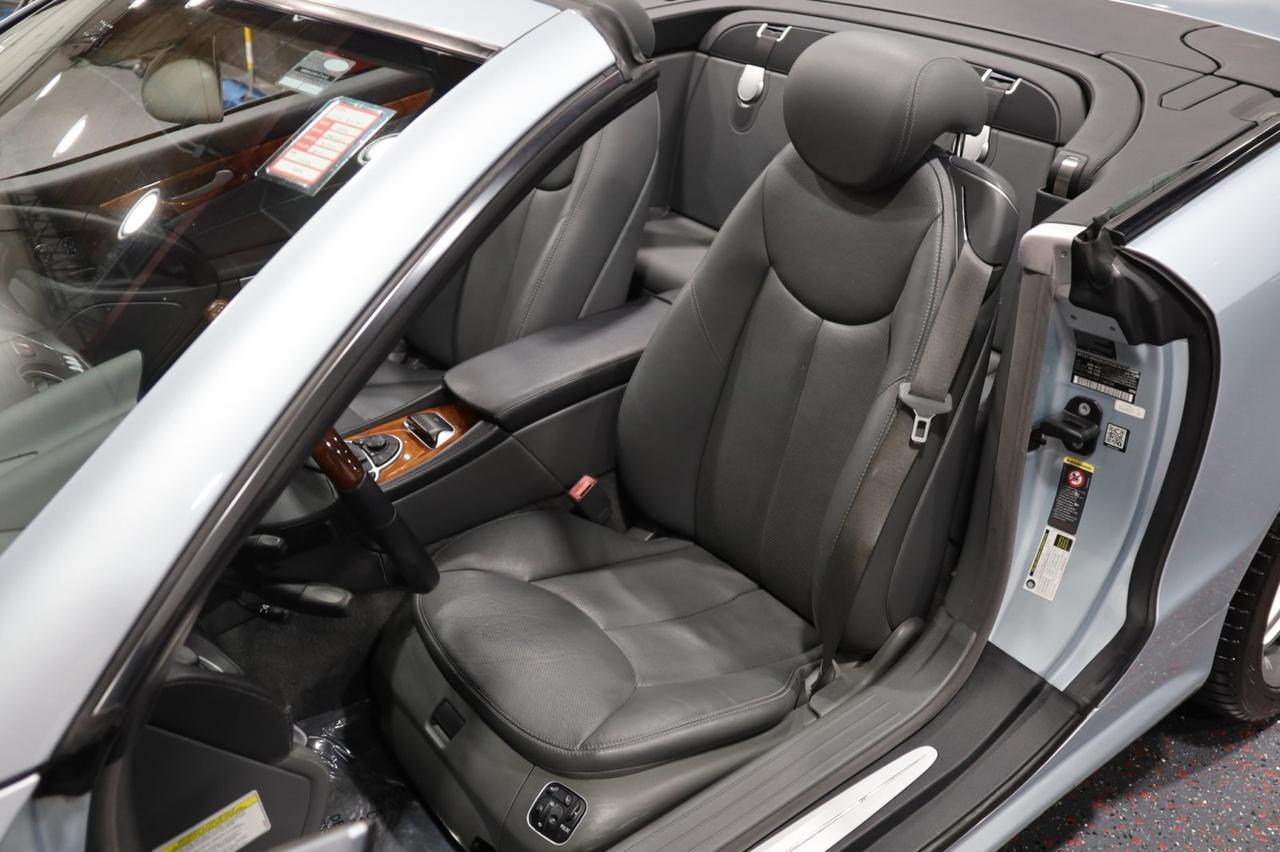 2006 Mercedes-Benz SL500 AMG Sport Pkg 2dr Convertible Skokie IL