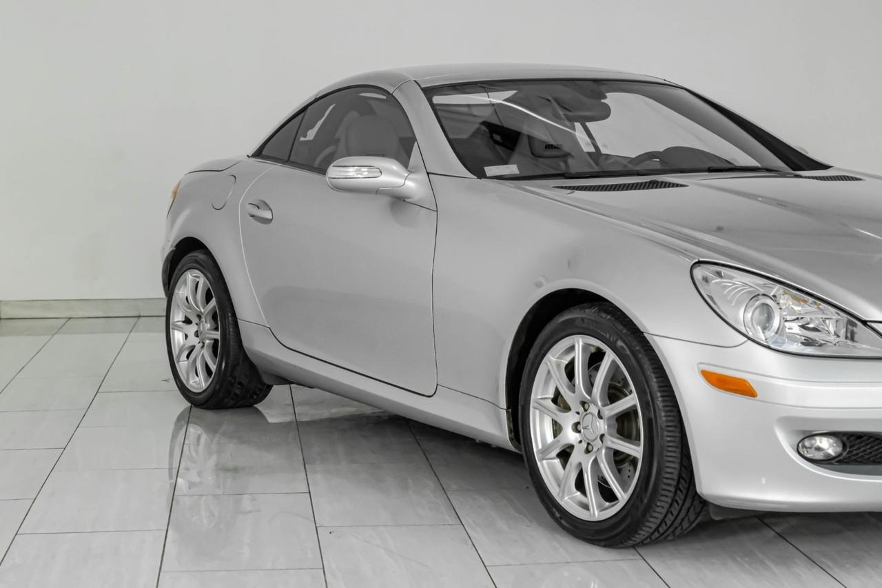 2006 Mercedes-Benz SLK 350 AUTOMATIC NAVIGATION LEATHER HEATED SEATS AIRSCARF HARMAN KARDON Carrollton TX