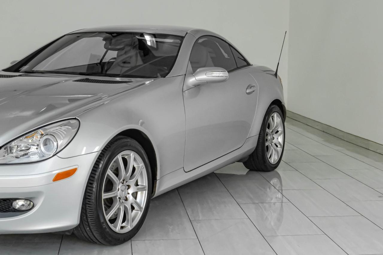 2006 Mercedes-Benz SLK 350 AUTOMATIC NAVIGATION LEATHER HEATED SEATS AIRSCARF HARMAN KARDON Carrollton TX