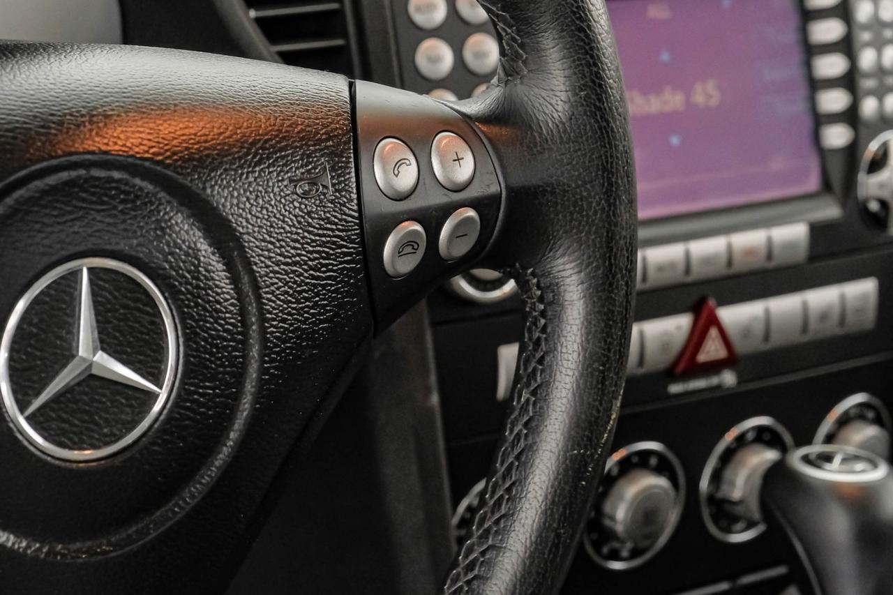 2006 Mercedes-Benz SLK 350 AUTOMATIC NAVIGATION LEATHER HEATED SEATS AIRSCARF HARMAN KARDON Carrollton TX