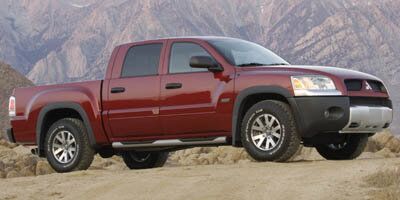 2006 Mitsubishi Raider Duro Cross