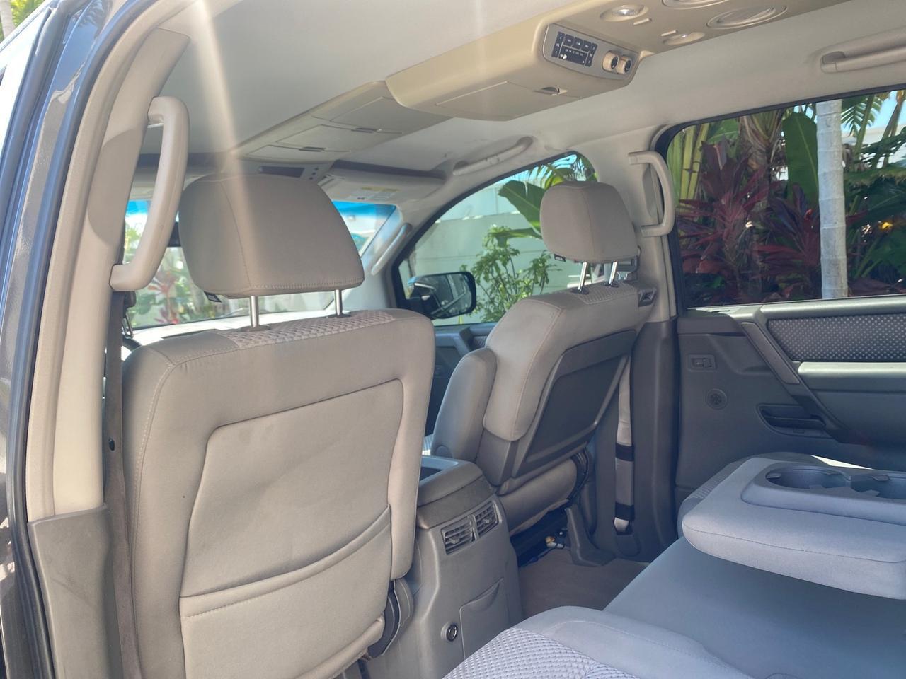 2006 Nissan Armada SE 21 SERVICES NO ACCIDENTS Pompano Beach FL