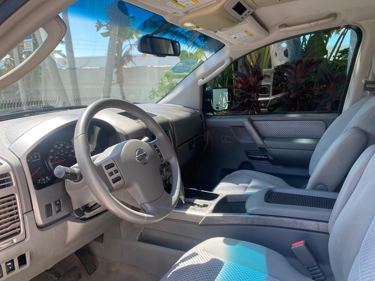 2006 Nissan Armada SE 21 SERVICES NO ACCIDENTS Pompano Beach FL