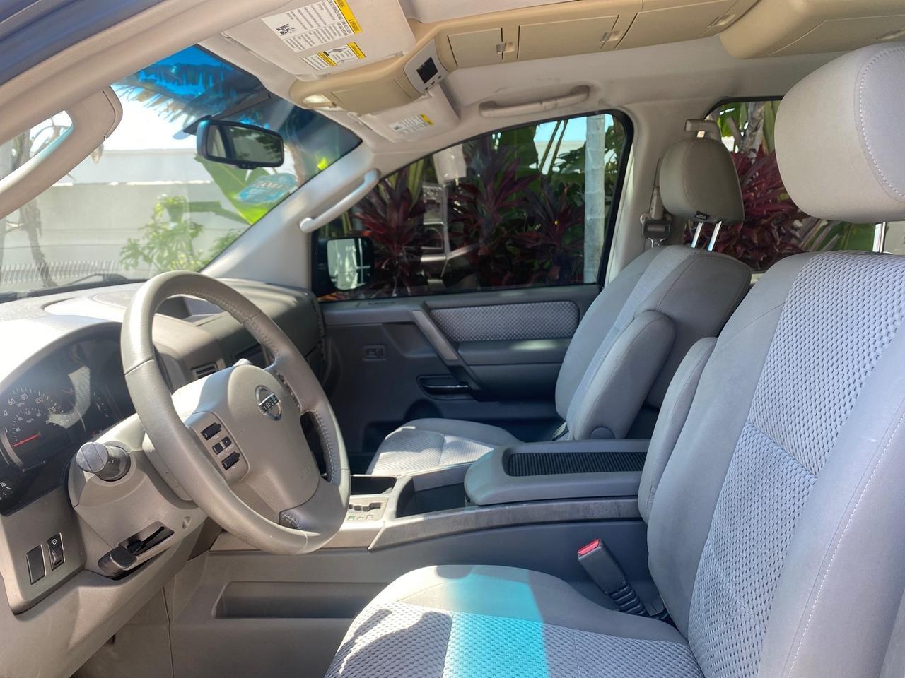 2006 Nissan Armada SE 21 SERVICES NO ACCIDENTS Pompano Beach FL
