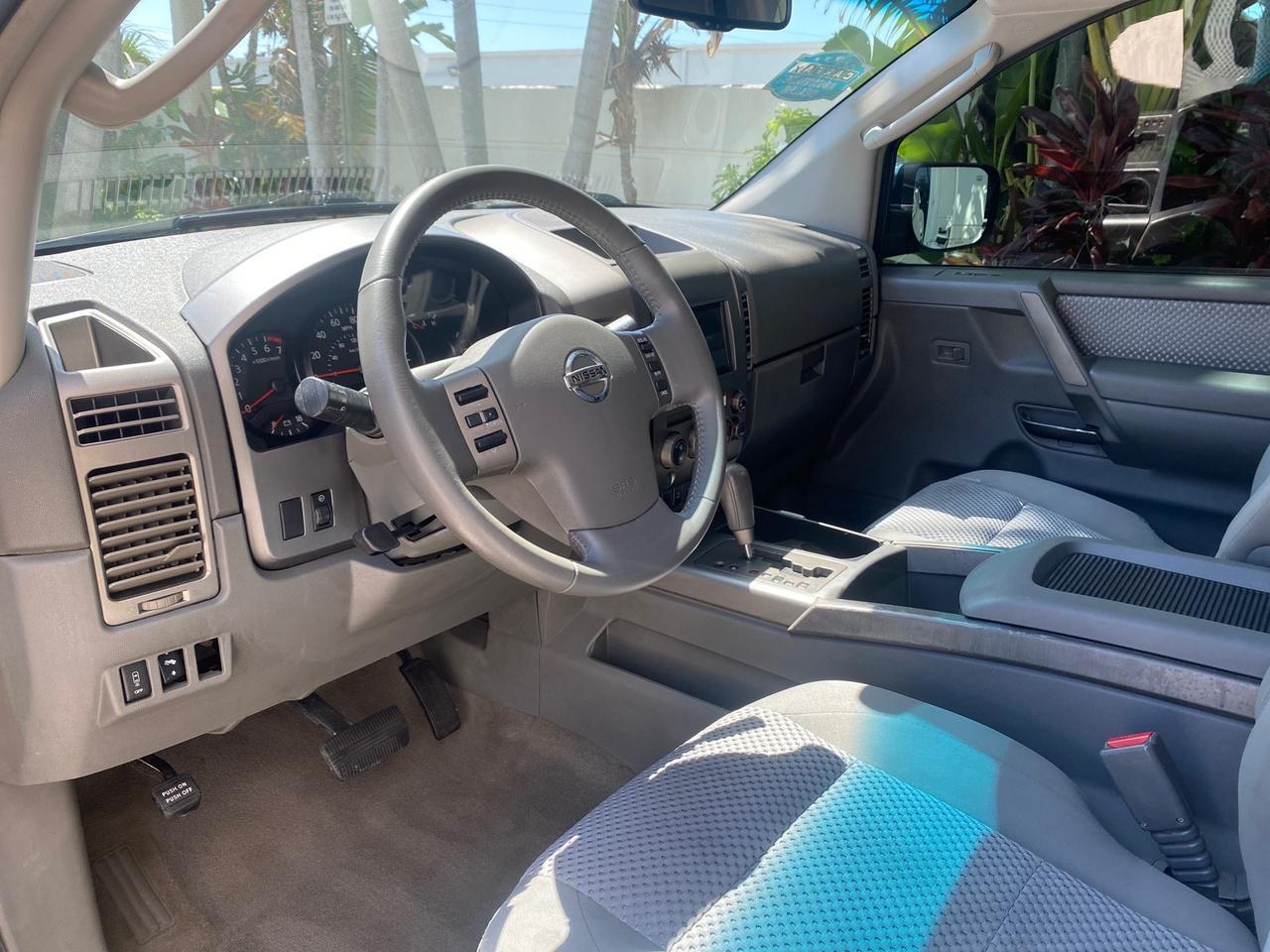 2006 Nissan Armada SE 21 SERVICES NO ACCIDENTS Pompano Beach FL